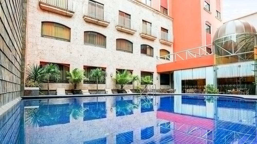 Hotel Celta Zapopan Εξωτερικό φωτογραφία