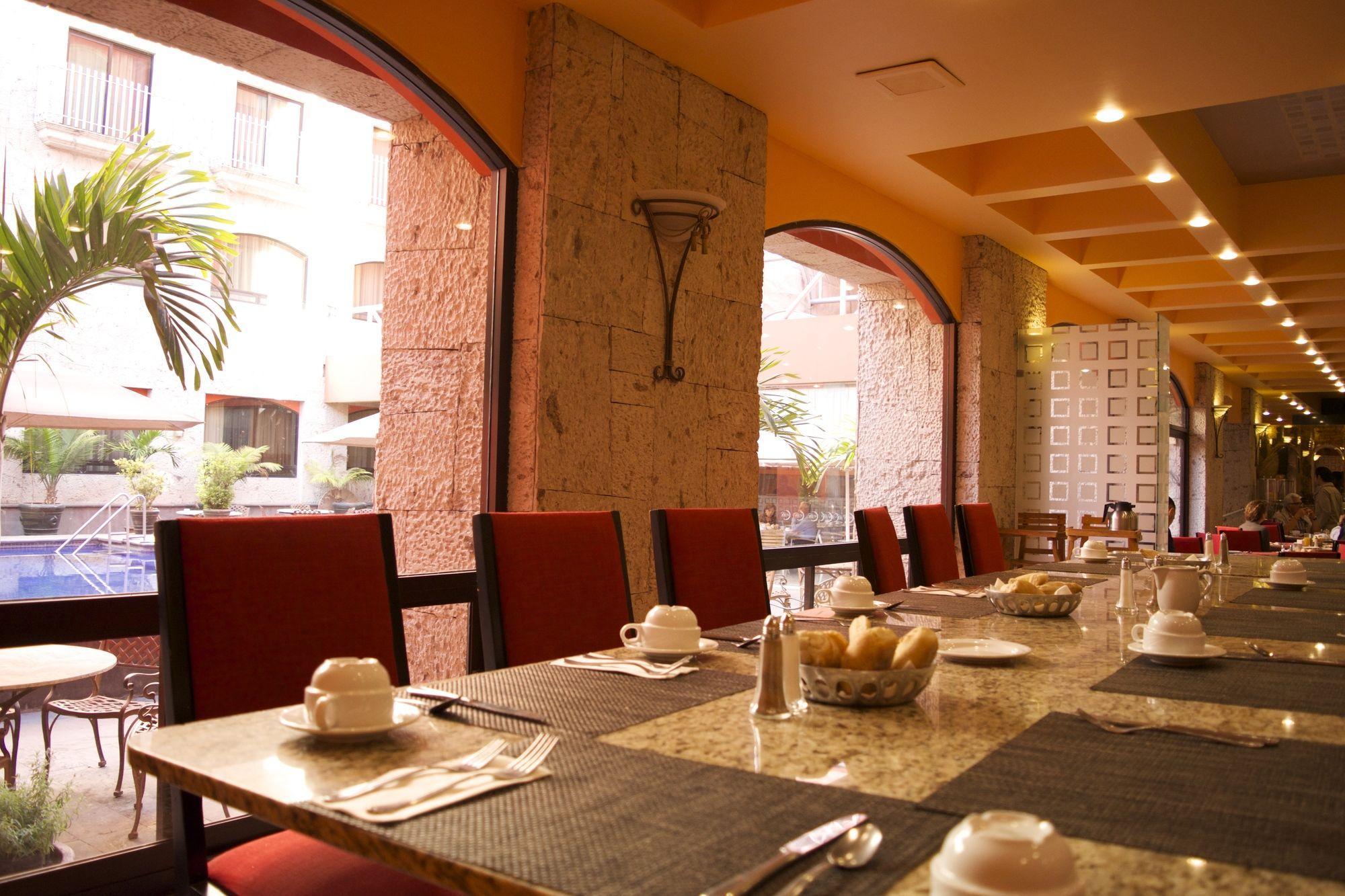 Hotel Celta Zapopan Εξωτερικό φωτογραφία